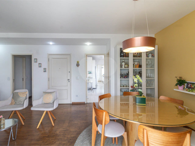 Apartamento à venda com 3 suítes em Paraíso, São Paulo, SP