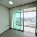 Sala para locação Domo Business 101 m - 2 vagas - Sala com divisórias, ar condicionado e banheiro.