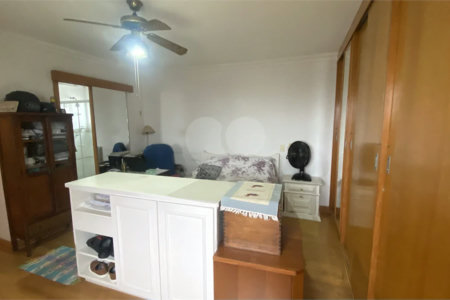 Apartamento à venda com 4 quartos, sendo 1 suíte, em Alto da Boa Vista, São Paulo, SP