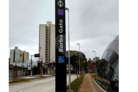 Apartamento de 1 quarto, 45 m², com garagem para locação no Alto da Boa Vista (Borba Gato)