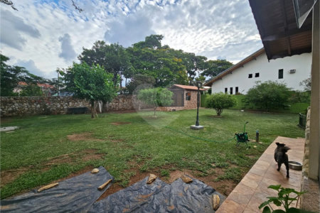Casa à venda com 4 quartos, sendo 3 suítes, em Jardim Tapajós, Atibaia, SP