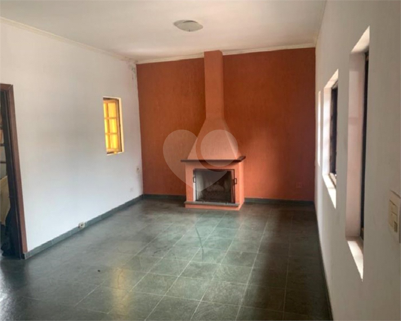 Casa à venda com 4 quartos, sendo 3 suítes, em Jardim Alvorada (zona Oeste), São Paulo, SP
