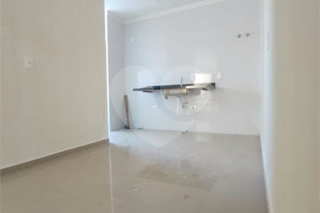 Casa à venda com 2 quartos no condomínio Ari Gomes, São Paulo - SP