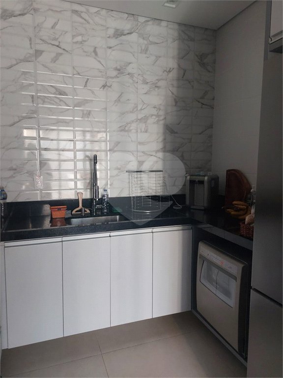 Casa à venda com 3 quartos, sendo 1 suíte, no condomínio Mantova, Indaiatuba - SP