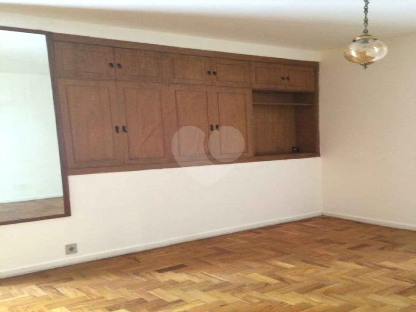 Casa à venda com 3 quartos, sendo 1 suíte,  em Vila Gomes, São Paulo, SP