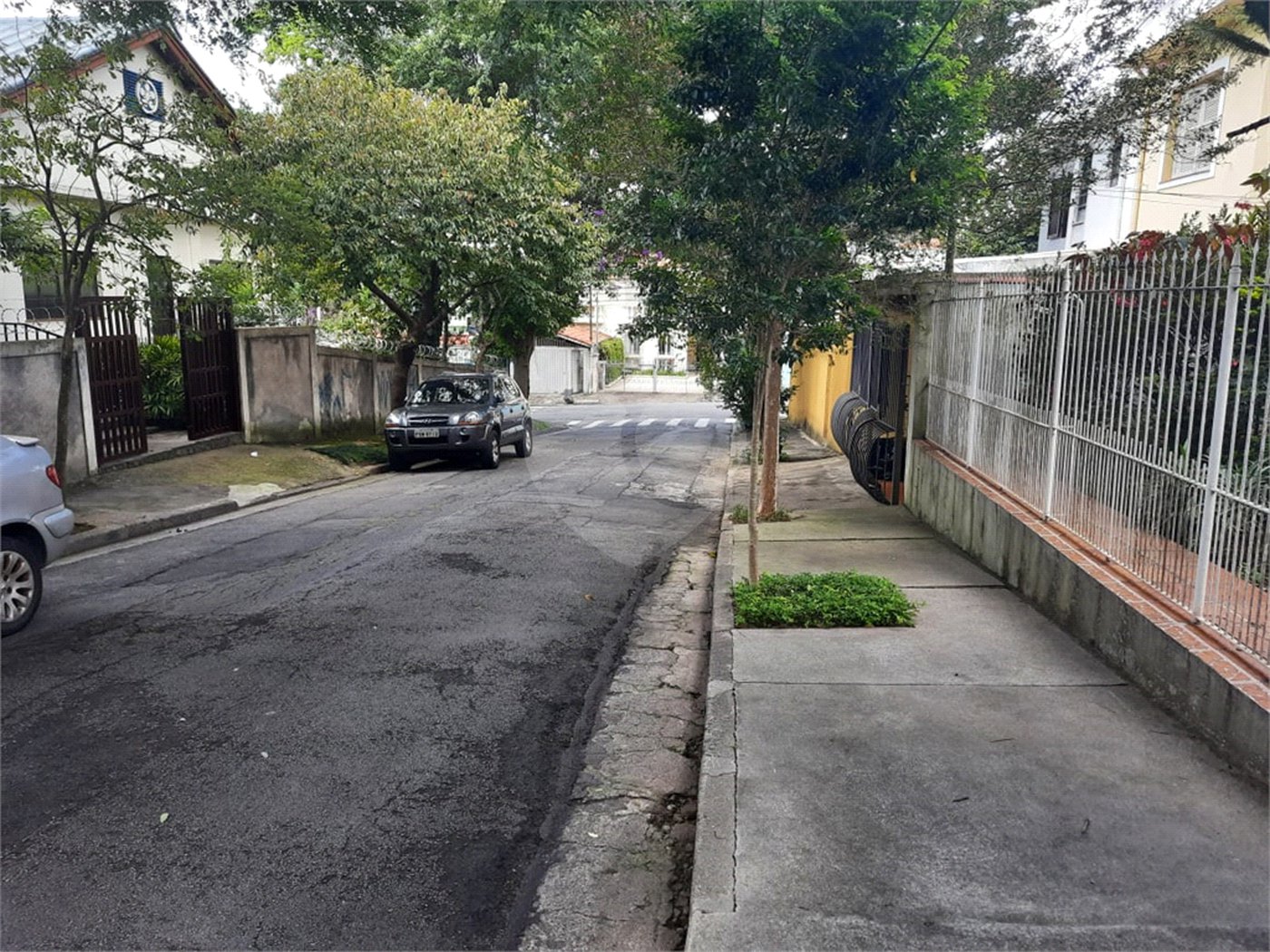 Casa à venda com 4 quartos, sendo 1 suíte, em Jardim Trussardi, São Paulo, SP