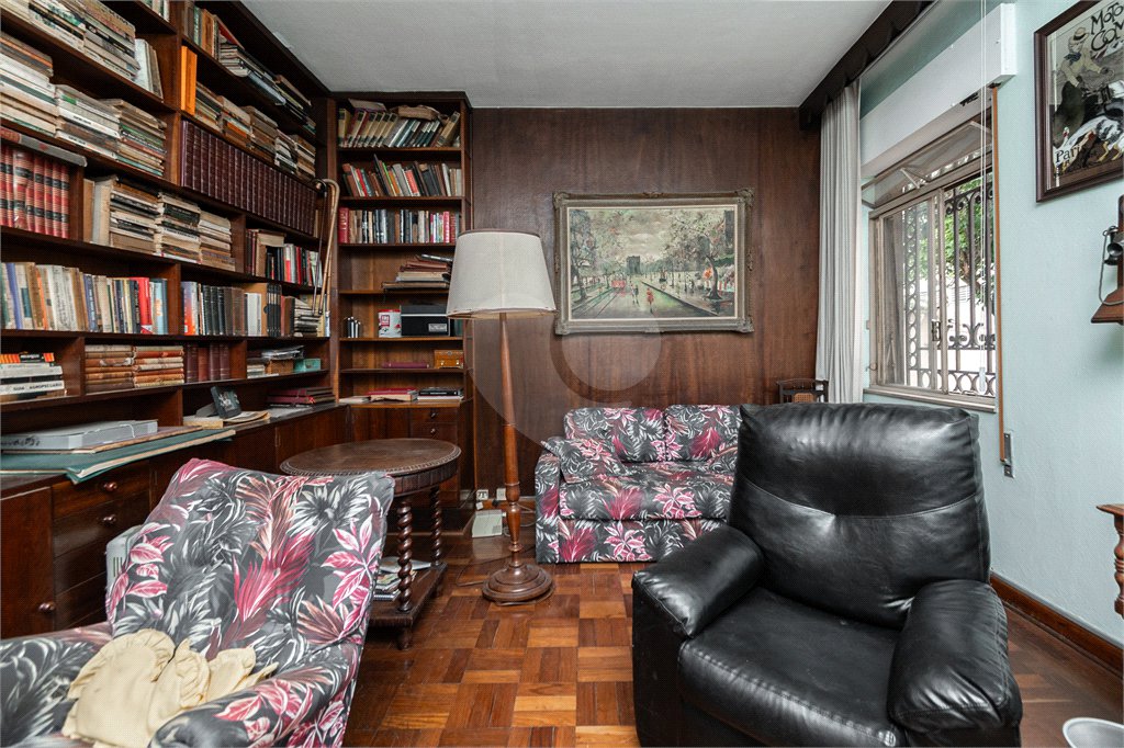 Apartamento à venda com 4 quartos, sendo 1 suíte, em Higienópolis, São Paulo, SP