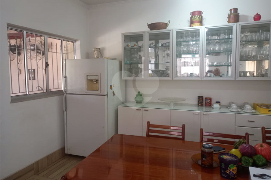 Sobrado à venda com 4 quartos, sendo 2 suítes, em Tremembé, São Paulo, SP