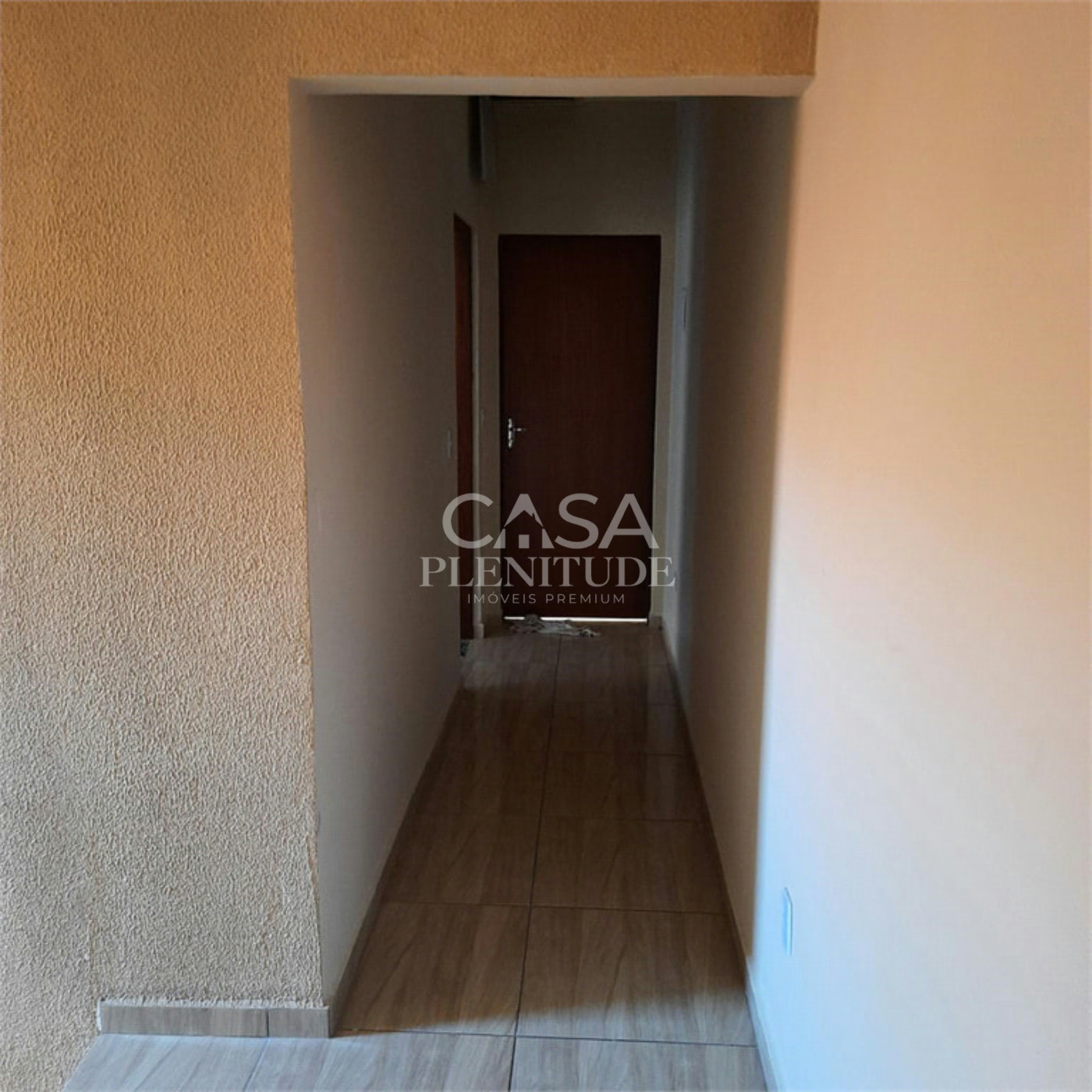 Sobrado à venda com 2 quartos, sendo 1 suíte, em Jardim dos Pássaros, Sorocaba, SP