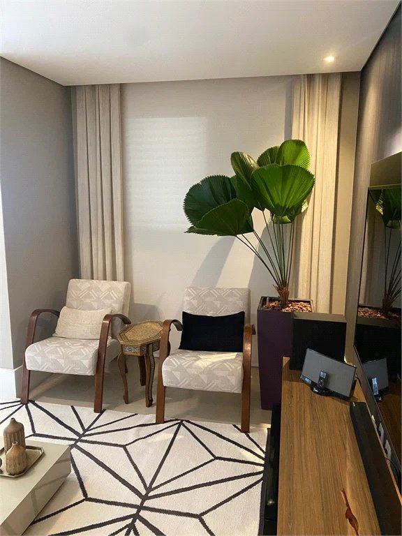 Apartamento à venda com 3 quartos, sendo 1 suíte, em Vila Andrade, São Paulo, SP