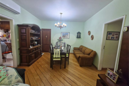 Apartamento à venda com 3 quartos, sendo 1 suíte, em Tijuca, Rio de Janeiro, RJ