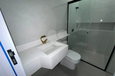 Casa à venda com 3 quartos, sendo 1 suíte, no condomínio Horto Florestal Villagio, Sorocaba - SP