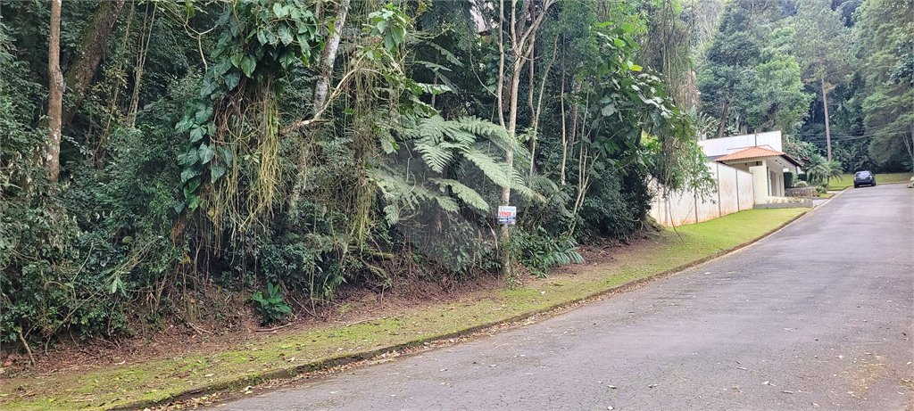 Terreno à venda no condomínio Alpes da Cantareira, Mairiporã - SP