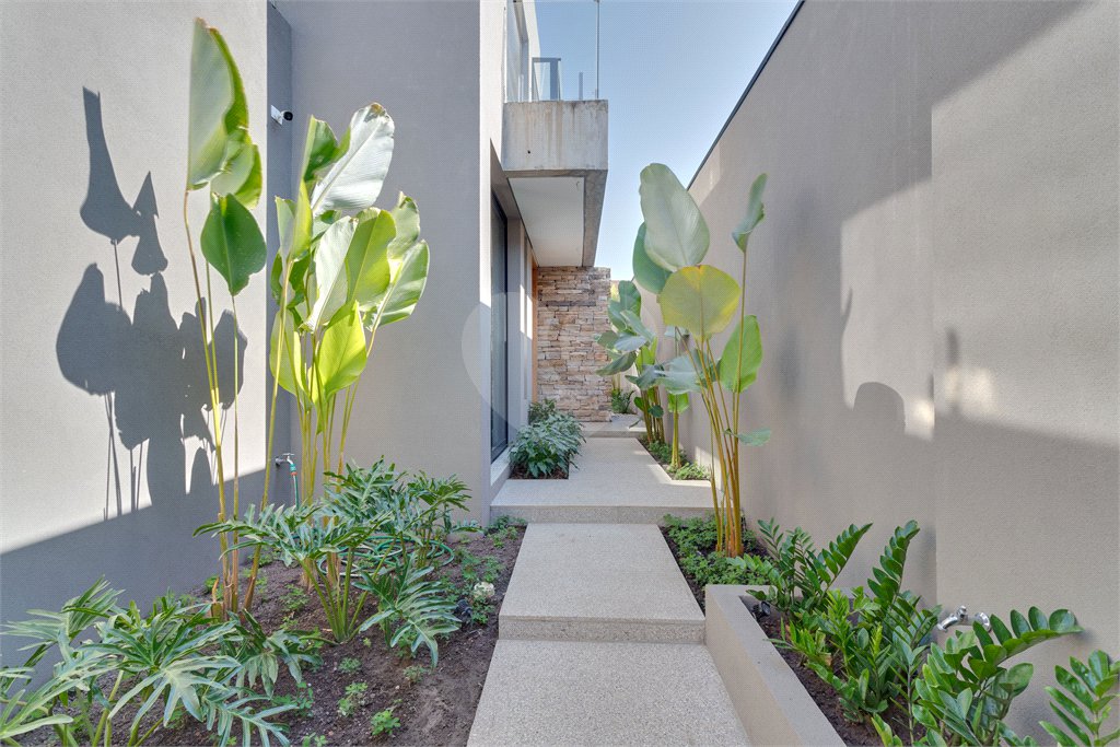 Casa de Vila à venda com 3 suítes em Granja Julieta, São Paulo, SP