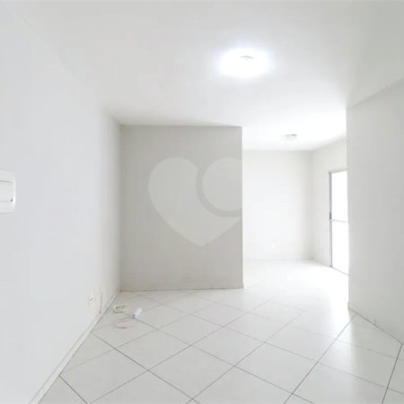 Apartamento à venda com 3 quartos, sendo 1 suíte, em Vila Mazzei, São Paulo, SP
