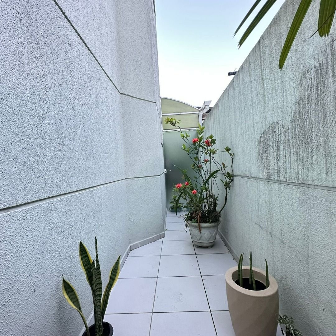 Casa com 3 dormitórios à venda, 120 m² por R$ 800.000,00 - Campo Grande - Santos/SP