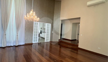 Casa à venda com 3 quartos, sendo 2 suítes, no condomínio Mirante do Horto, São Paulo - SP