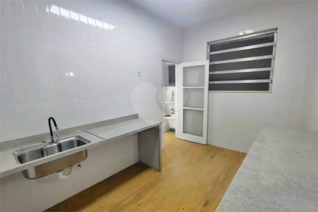 Apartamento à venda com 3 quartos, sendo 1 suíte,  em Copacabana, Rio de Janeiro, RJ