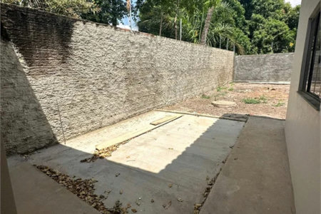 Casa à venda com 4 quartos, sendo 1 suíte, em Bacaba, Balsas, MA