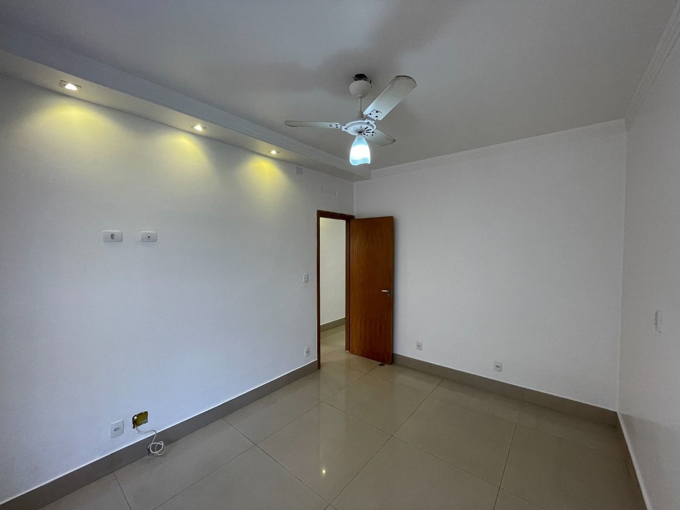 Apartamento à venda, 73 m² por R$ 550.000,00 - Embaré - Santos/SP