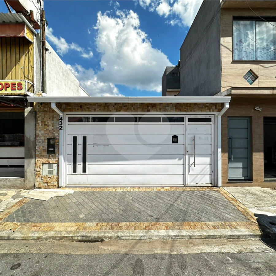 Casa à venda ou para alugar com 2 quartos em Vila Figueira, Suzano, SP