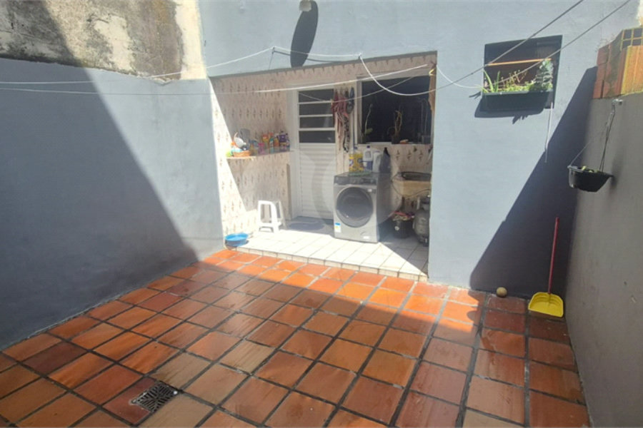 Sobrado à venda com 3 quartos em Jardim Santa Clara, Guarulhos, SP
