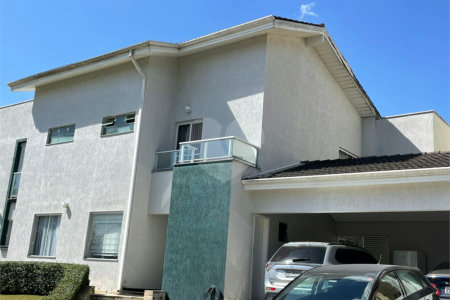 Casa à venda com 4 suítes no condomínio Aruã Lagos, Mogi das Cruzes - SP