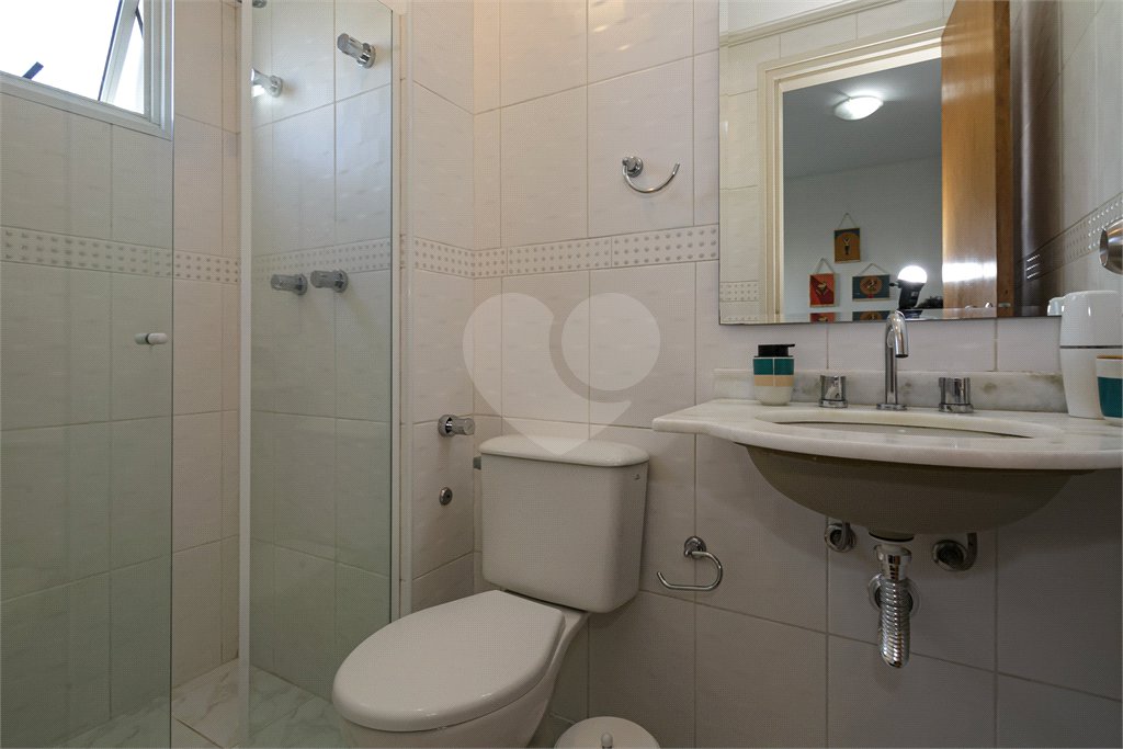 Apartamento à venda com 3 quartos, sendo 1 suíte, em Chácara Santo Antônio, São Paulo, SP