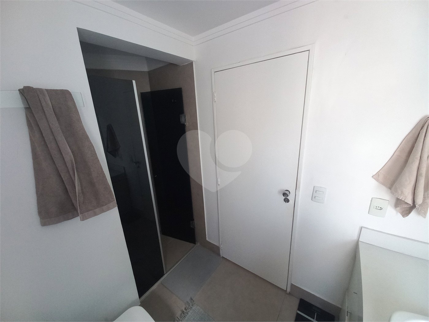 Apartamento à venda com 3 quartos, sendo 1 suíte, em Vila Andrade, São Paulo, SP