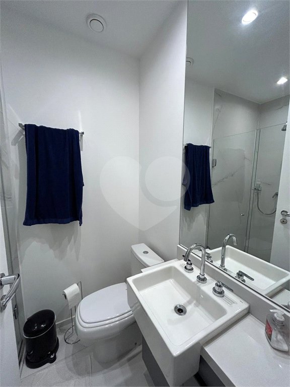 Apartamento à venda com 3 suítes em Jardim das Acácias, São Paulo, SP