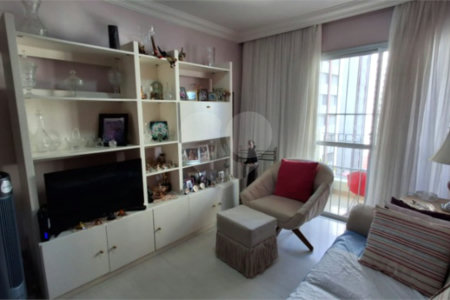 Apartamento à venda com 3 quartos, sendo 1 suíte,  em Indianópolis, São Paulo, SP