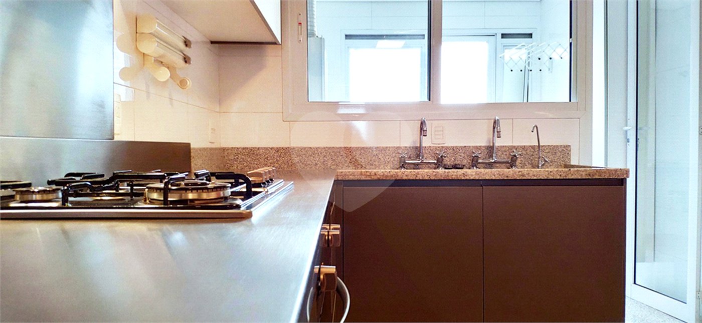 Apartamento para alugar com 2 suítes em Jardim Panorama, São Paulo, SP