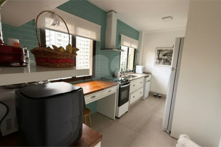Apartamento à venda com 3 quartos, sendo 1 suíte, em Vila Suzana, São Paulo, SP