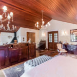 Casa à venda com 5 quartos, sendo 3 suítes, em Alto da Boa Vista, São Paulo, SP