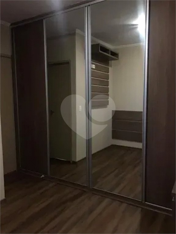 Apartamento à venda com 3 quartos, sendo 1 suíte,  em Jardim Augusta, São José dos Campos, SP