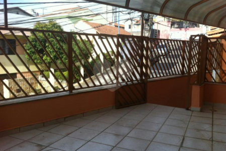 Sobrado à venda com 3 quartos, sendo 1 suíte, em Chora Menino, São Paulo, SP