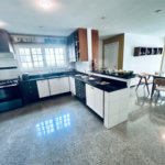 Casa à venda com 8 quartos, sendo 7 suítes, em Barra da Tijuca, Rio de Janeiro, RJ