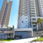 Apartamento à venda com 3 quartos, sendo 1 suíte,  em Vila Suissa, Mogi das Cruzes, SP
