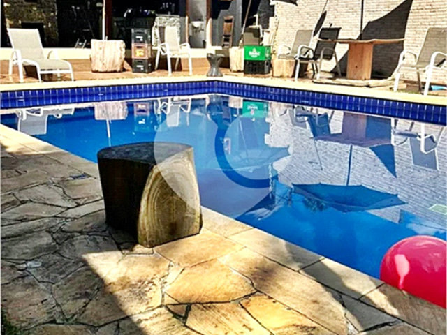 Casa à venda com 4 suítes no condomínio Sausalito, Mairiporã - SP
