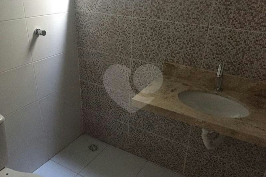 Sobrado à venda com 3 quartos, sendo 1 suíte, em Jaçanã, São Paulo, SP