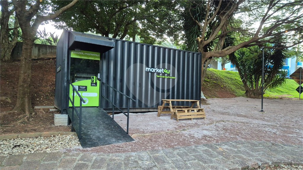 Casa à venda com 3 suítes no condomínio Terras de São Francisco, Vinhedo - SP