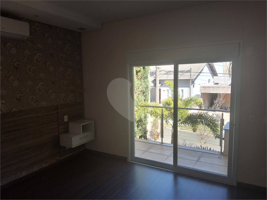 Casa à venda com 3 suítes no condomínio Portal do Jequitibá, Valinhos - SP