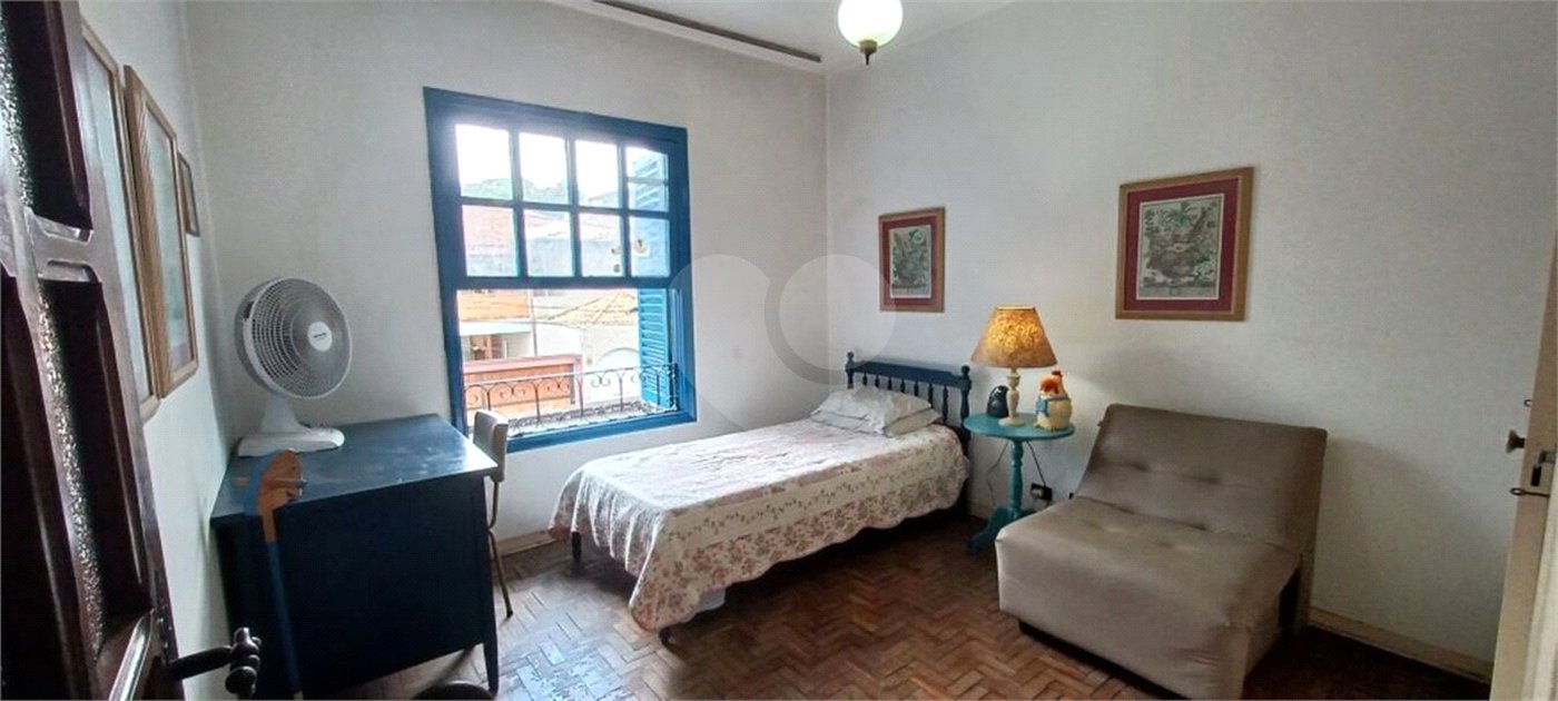 Sobrado à venda com 3 quartos, sendo 1 suíte, em Jardim Novo Mundo, São Paulo, SP
