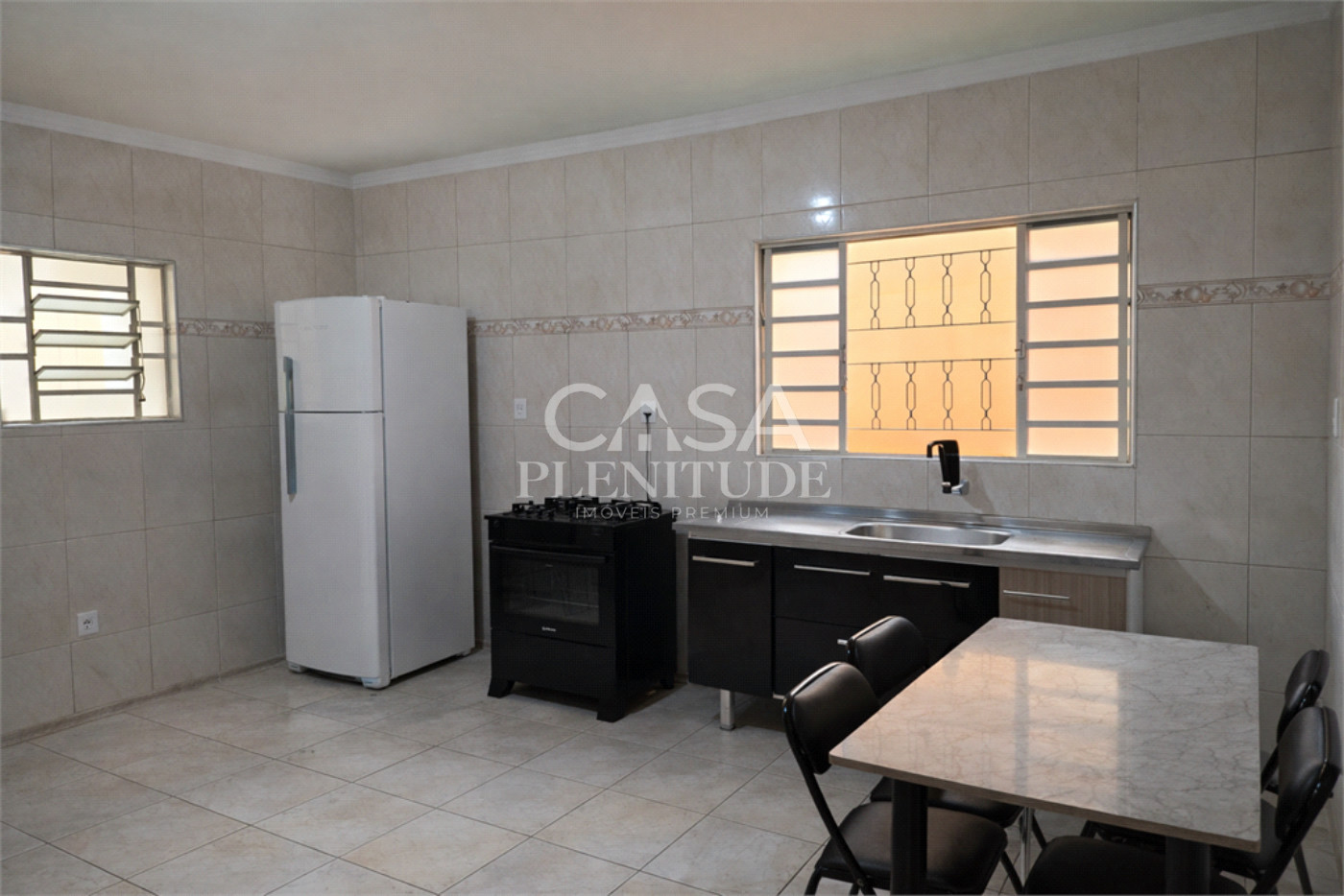 Sobrado à venda com 3 quartos em Jardim Califórnia, Sorocaba, SP