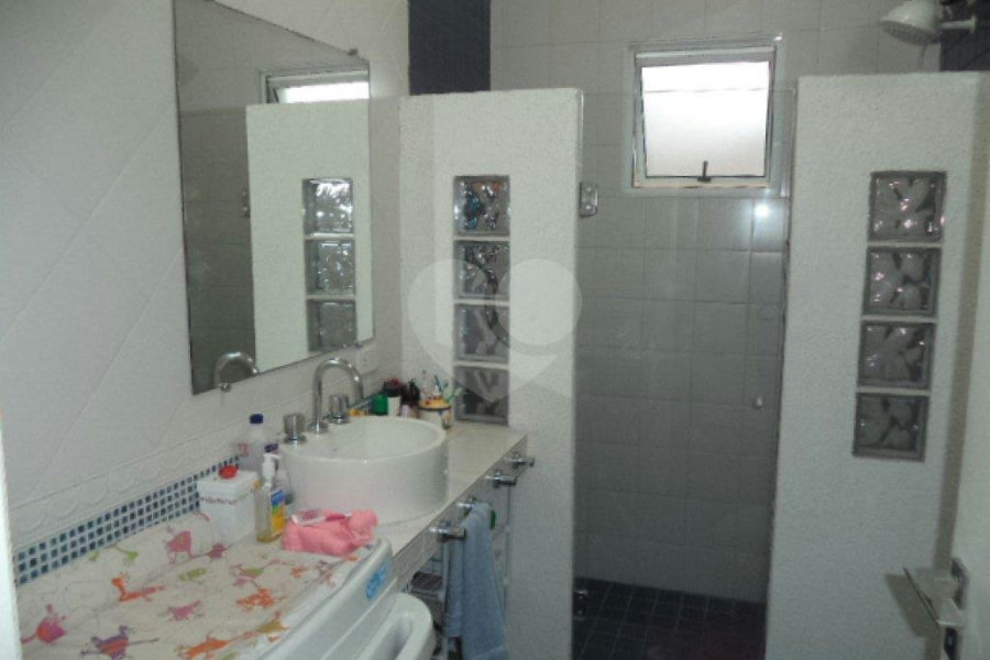 Sobrado à venda com 3 quartos, sendo 1 suíte, em Santana, São Paulo, SP
