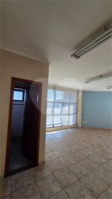 Salão para alugar no Centro, Araraquara, SP