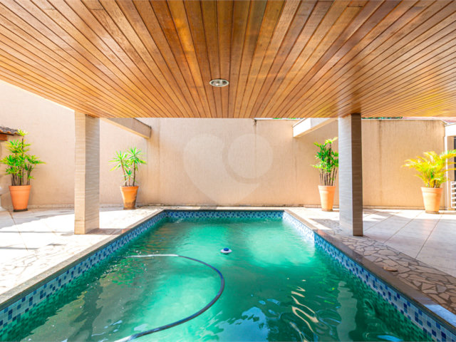 Casa à venda com 4 suítes em Jardim Prudência, São Paulo, SP