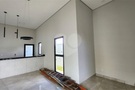 Casa à venda com 3 quartos, sendo 1 suíte, em Parque Atlanta, Araraquara, SP