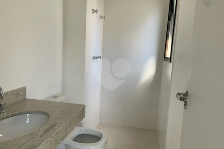 Apartamento à venda com 3 suítes em Bela Aliança, São Paulo, SP