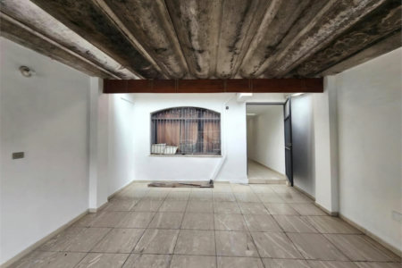 Casa à venda com 3 quartos, sendo 1 suíte,  em Jardim Celeste, São Paulo, SP